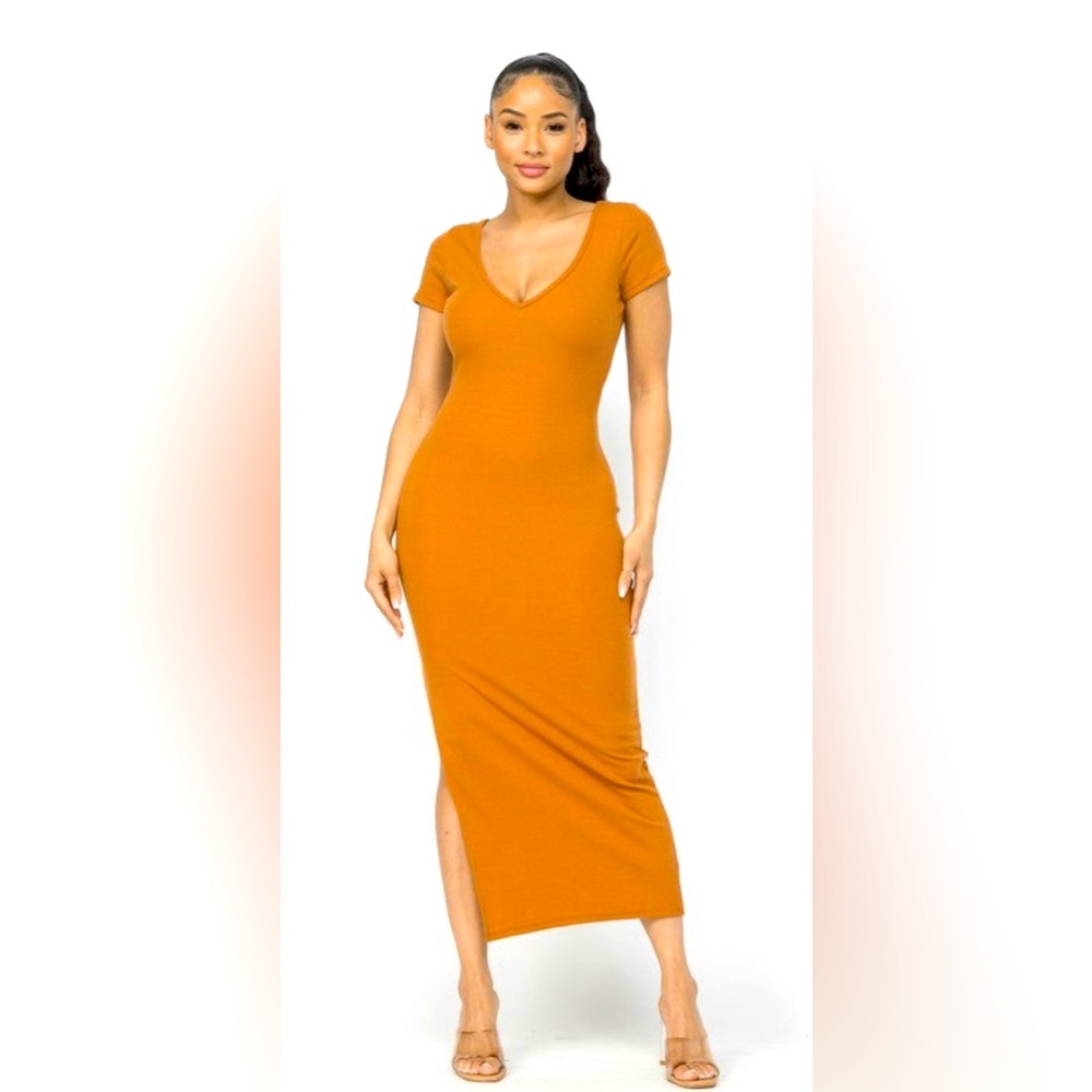 Ribbed Solid Side Slit Maxi